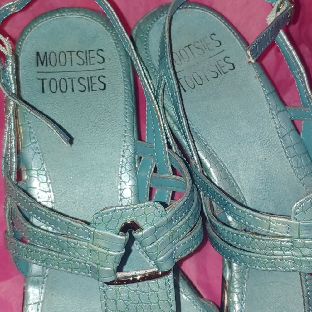 Mootsie Tooties blue Sandals - Picture 6 of 9
